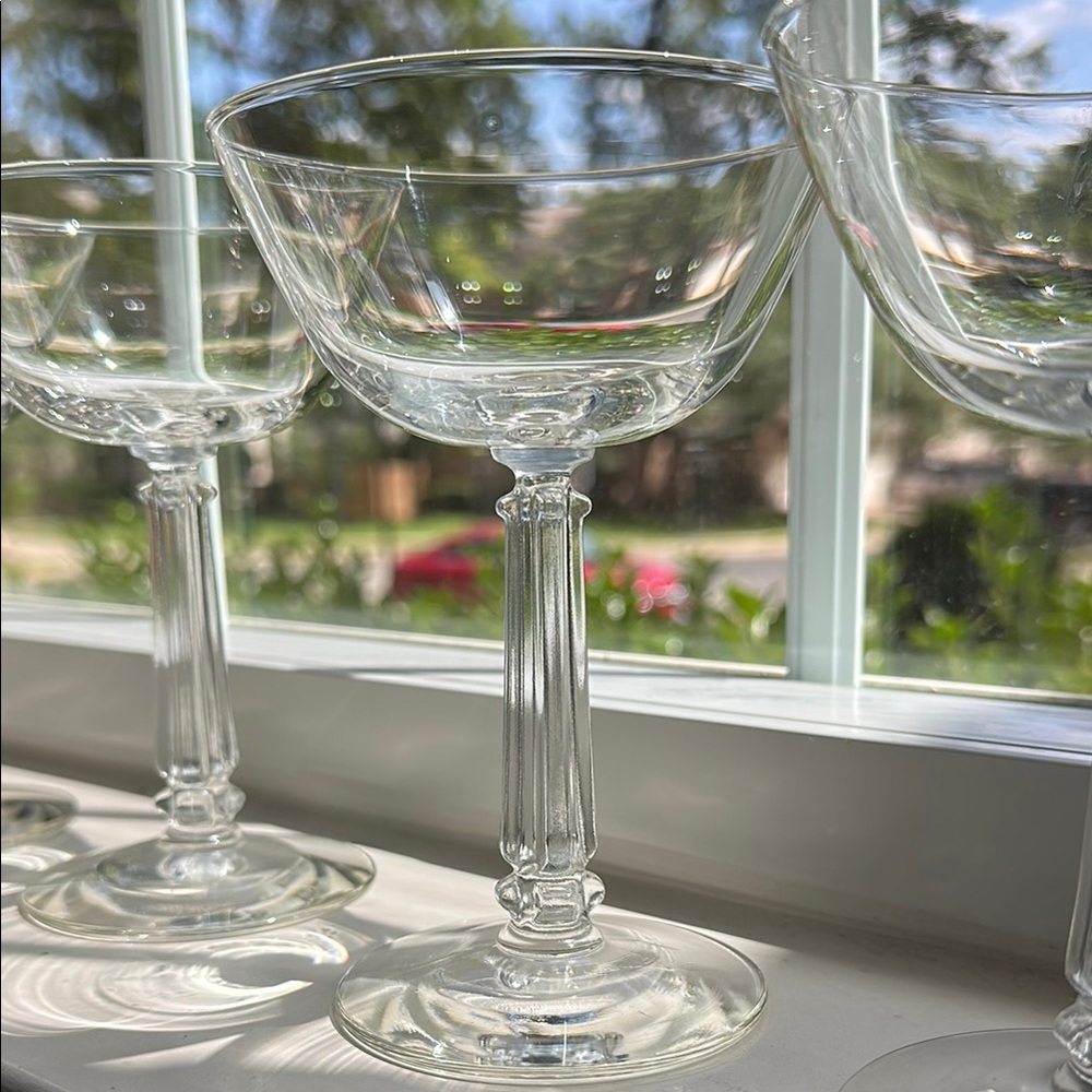 Set of 11 Vintage LIBBEY GLASS COMPANY Champagne /Tall Sherbet glasses, 1950’s